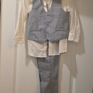 Izod Kids Gray Checkered Vest Set